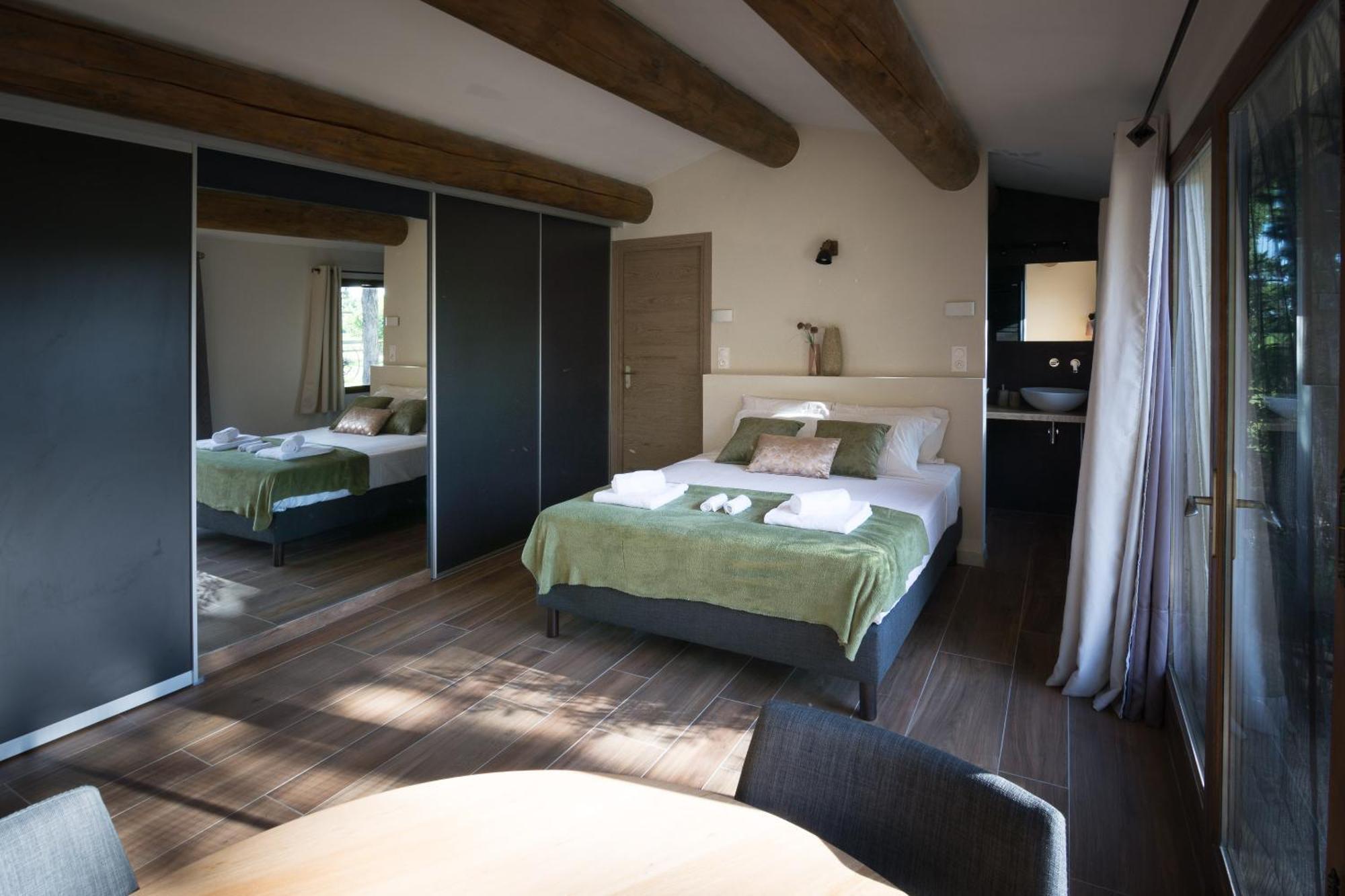 One-Bedroom Cottage