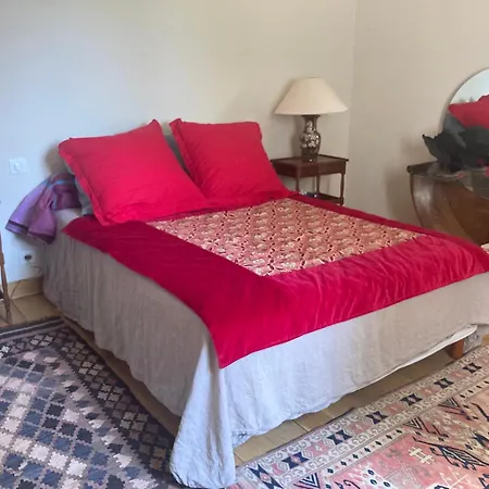 chambre d'hôte dans une belle propriete-3